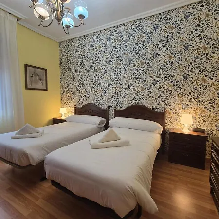 En Moreda 21a05 Ferienhaus *